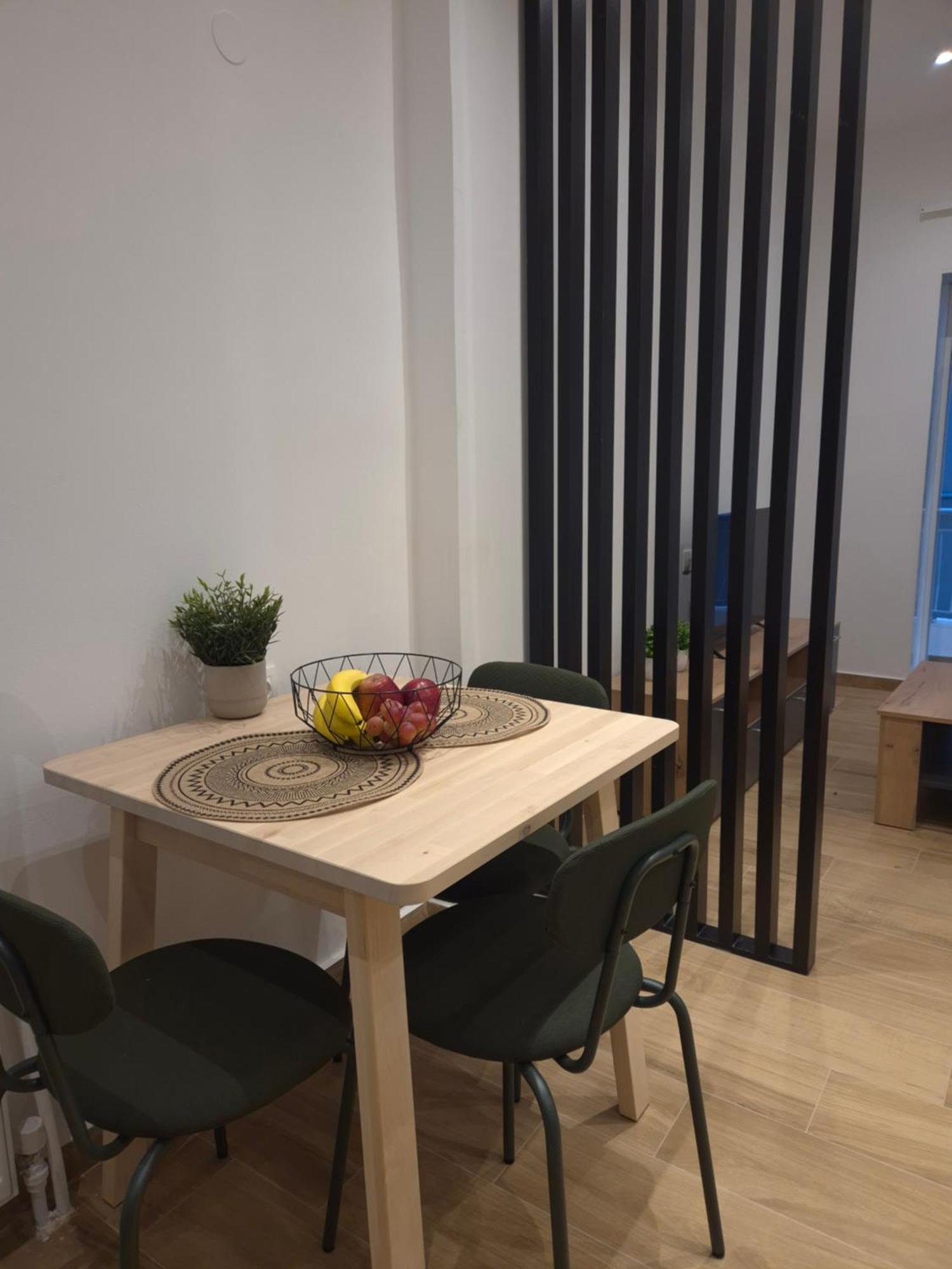 Apartment Hlil's *